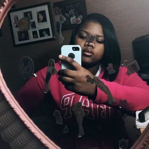 Meet your Posher, Amari